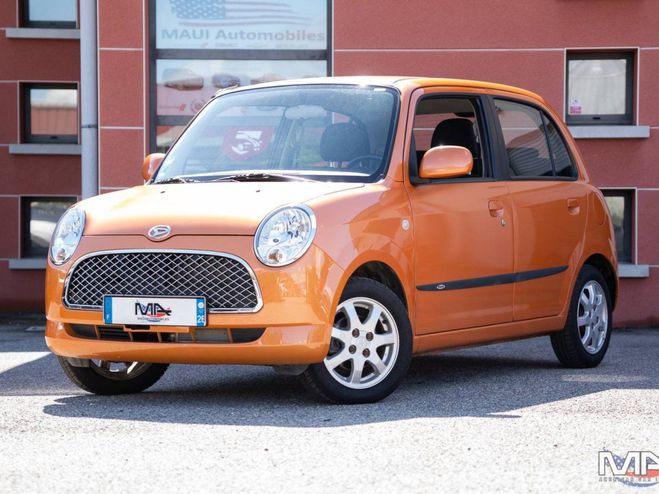 Daihatsu trevis 1.0 58 ch / rarissime Orange de 2008