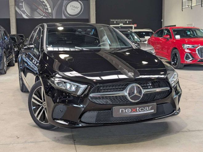Mercedes Classe A 180 d Luxury Line 8GTRONIC LED-NAVI-CUIR Noir M�tallis� de 