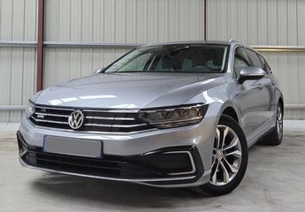  Voir d&eacute;tails -Volkswagen Passat 1.4 TSI GTE 218H 155 PHEV HYBRID DSG BVA &agrave;  La Jarne (17)