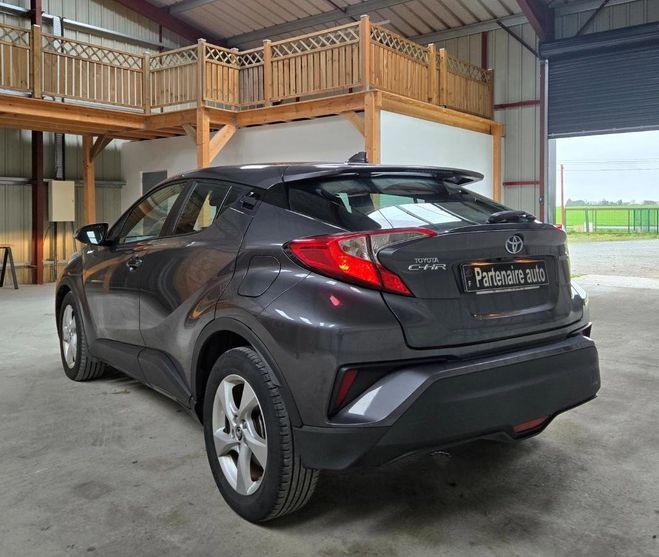 Toyota C HR 1.8 HSD 122H 100 FULL-HYBRID DYNAMIC 4X2 Gris de 2018