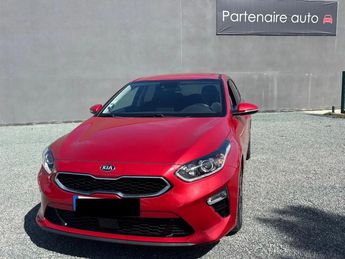  Voir d&eacute;tails -Kia Ceed d Ceed 1.6 CRDI 115 ACTIVE DCT BVA GARAN &agrave;  La Jarne (17)