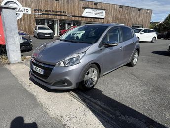  Voir d&eacute;tails -Peugeot 208 1.5 BlueHDi S&S - 100 Allure GPS   RADAR &agrave; Brive-la-Gaillarde (19)