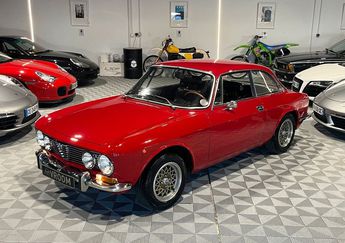  Voir d&eacute;tails -Alfa romeo Giulia 2000 gtv &agrave; Cavaillon (84)