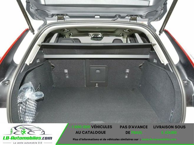 Volvo XC60 T8 AWD 303 ch + 87 ch BVA Blanc Peinture m�tallis�e de 2021