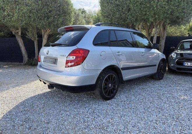 Skoda Fabia Combi 1.2 TSI 85CH MONTE-CARLO 2 Gris de 2014
