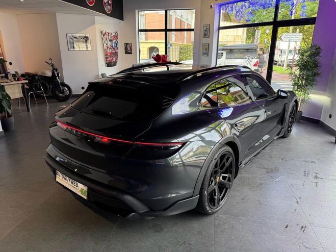 Porsche Taycan CROSS TURISMO 4 476 ch / ENTRETIEN / SUR NOIR de 2023