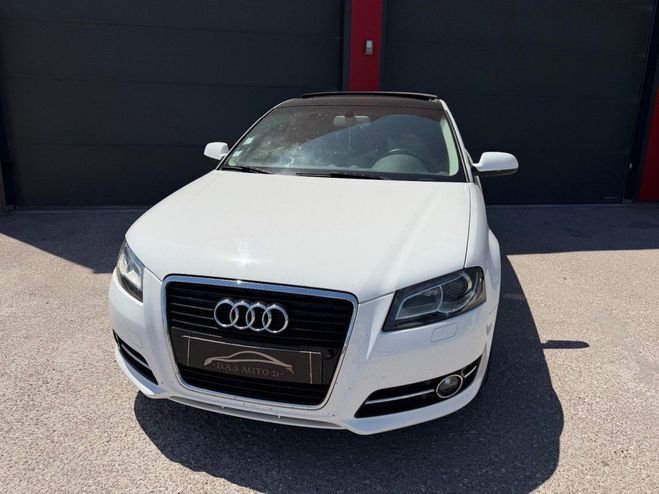 Audi A3 Sportback 2.0 TDI 140 DPF Ambition Luxe  Blanc de 2012