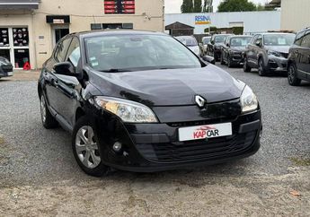  Voir d&eacute;tails -Renault Megane 1.5 dCi 110ch FAP Expression EDC &agrave; Saint-Soupplets (77)