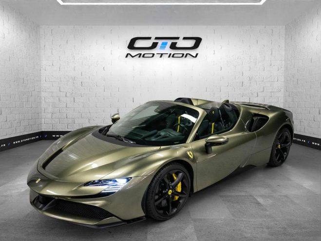 Ferrari SF90 Spider FULL CARBON/VERT MASONI 4.0 V8 78 GRIS de 2024
