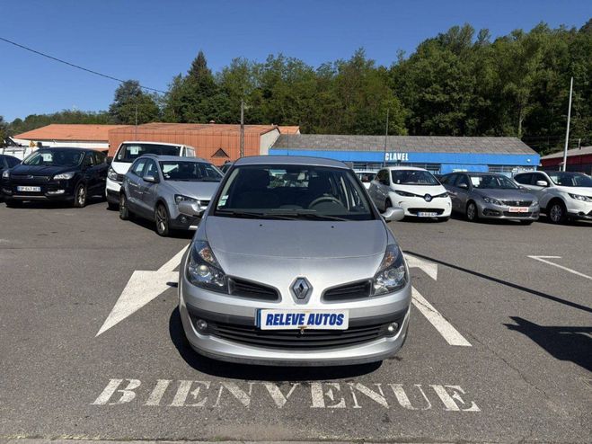 Renault Clio III (B/C85) 1.5 dCi 85ch Expression 5p GRIS de 2006