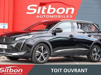  Voir d&eacute;tails -Peugeot 5008 1.2i Hybrid 136 e-DCS6 GT TOIT OUVRANT &agrave; Saint-�gr�ve (38)