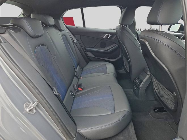 BMW Serie 1 118i 136 ch DKG7 M Sport 5p SKYSCRAPER GRAU METALLIC de 2022