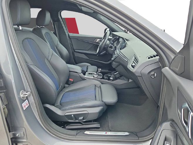 BMW Serie 1 118i 136 ch DKG7 M Sport 5p SKYSCRAPER GRAU METALLIC de 2022