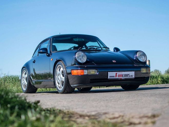 Porsche 911 964 Carrera 4 Bleu de 1991