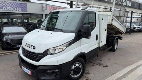 Iveco Daily 2.3 136ch 35-140 + coffre ridelle id�al 2021 d'occasion a Gagny (93)