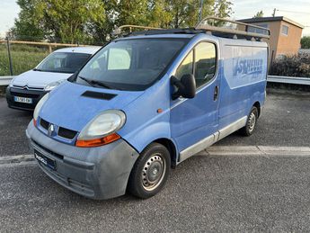  Voir d&eacute;tails -Renault Trafic II 1.9 dCi 80ch Combi Fourgon L1H1 Vendu &agrave; Entzheim (67)