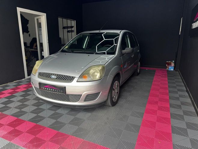 Ford Fiesta 1.4 TDCi Senso Plus Gris de 2008