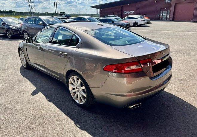 Jaguar XF 2.7 v6 207cv cuir gps toit ouvrant x�non Gris de 2010