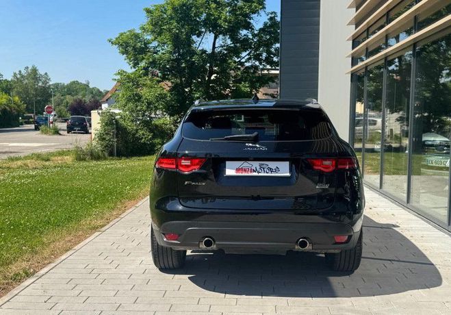 Jaguar F Pace V6 3.0D 300CH PRESTIGE 4X4 BVA8 Noir de 2017