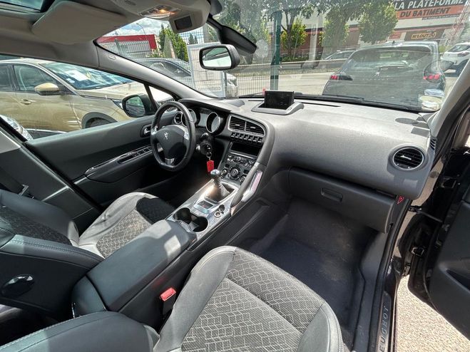 Peugeot 3008 (2) BLUE HDI 120 CHV ALLURE BELLE Gris fonc� de 2016