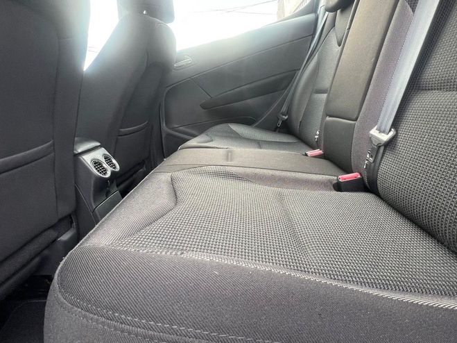 Peugeot 308 (2) 1.6 VTI 120 BO�TE AUTO ALLURE Gris de 2011