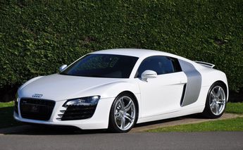  Voir d&eacute;tails -Audi R8 COUPE 4.2 V8 fsi 420 QUATTRO R TRONIC 04 &agrave;  La Calotterie (62)