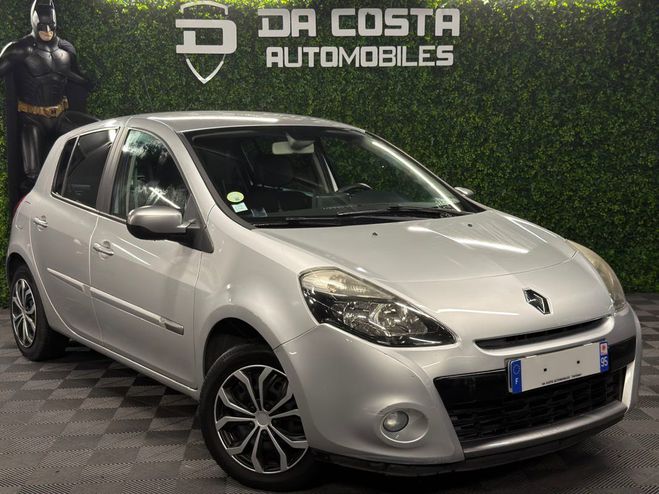 Renault Clio 3 III PHASE 2 DYNAMIQUE TOMTOM 1.5 DCI 9 Gris de 2012