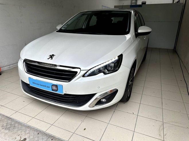 Peugeot 308 II 1.6 THP 125ch Allure 5p BLANC de 2014