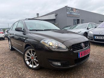  Voir d&eacute;tails -Fiat Croma 1.9 JTD 150 Multijet �MOTION * BVA * &agrave; Uckange (57)