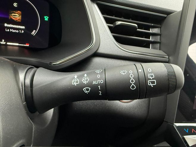 Renault Captur 1.8 E-Tech Hybride 160 BVA Techno, a par BLEU de 2025