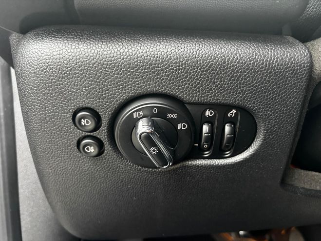 Mini Mini 1.5i 136 BVR  5P F55 LCI Cooper Greenwic GRIS CLAIR de 2021