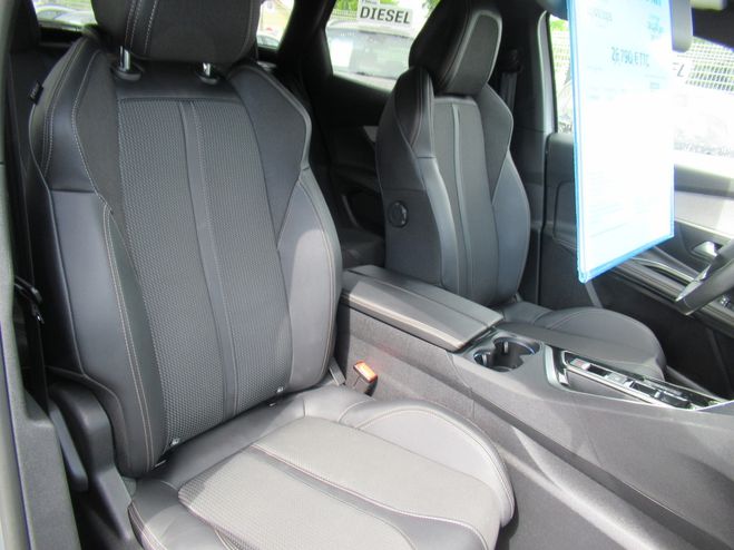 Peugeot 3008 PLUG-IN HYBRID4 300CH GT E-EAT8 GRIS C de 2023