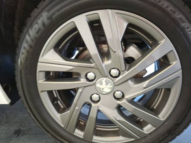 Peugeot 208 PureTech 100 S&S BVM6 Style blanc de 2021