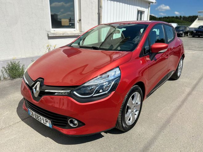 Renault Clio Confort Dynamique Rouge de 2012