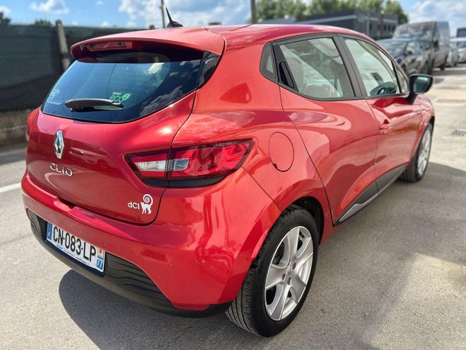 Renault Clio Confort Dynamique Rouge de 2012