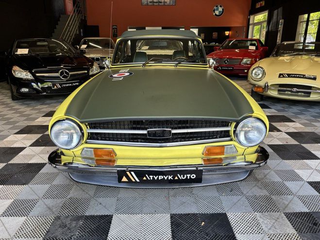 Triumph TR6 configuration unique tr�s belle Jaune de 1971