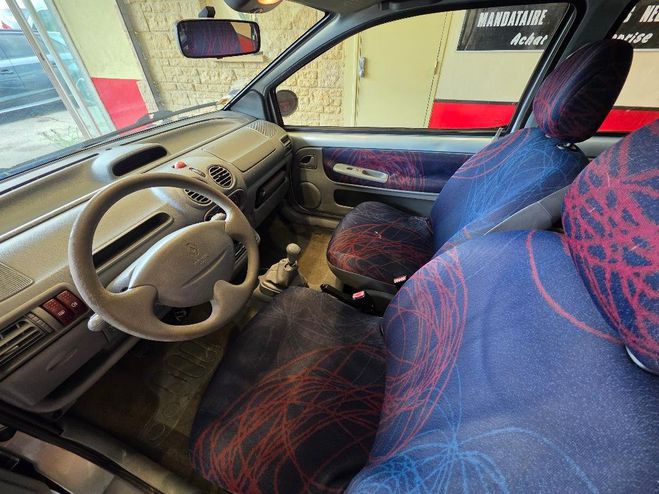 Renault Twingo I 1.2i 75 CV DISTRI NEUVE CT OK Gris Clair de 2004