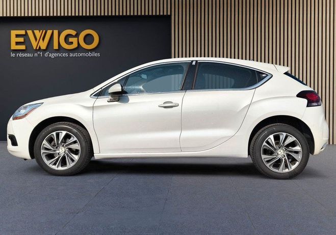 Citroen DS4 1.6 hdi 90 bechic capteur d'aide au stat Blanc de 2015