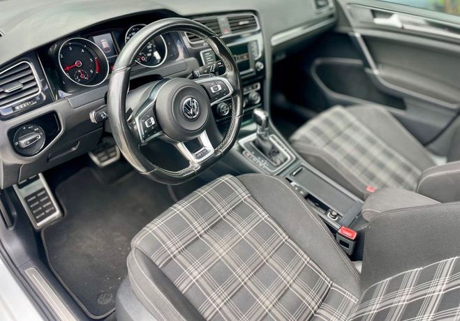 Volkswagen Golf 2.0 tdi 184ch gtd dsg6 toit ouvrant, si� Blanc de 2015