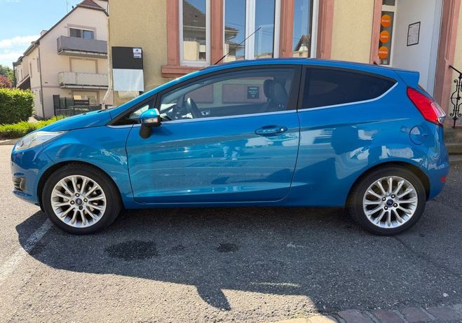 Ford Fiesta 1.0 scti 100 freetech radar de recul gar Bleu de 2013