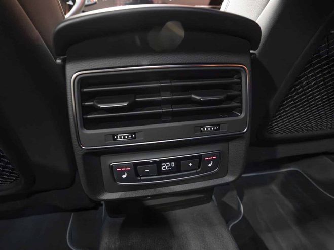 Audi Q7 55 3.0 TFSIe QUATTRO S LINE FACELIFT 0E0E Noir Mythique M�tallis�e de 2024