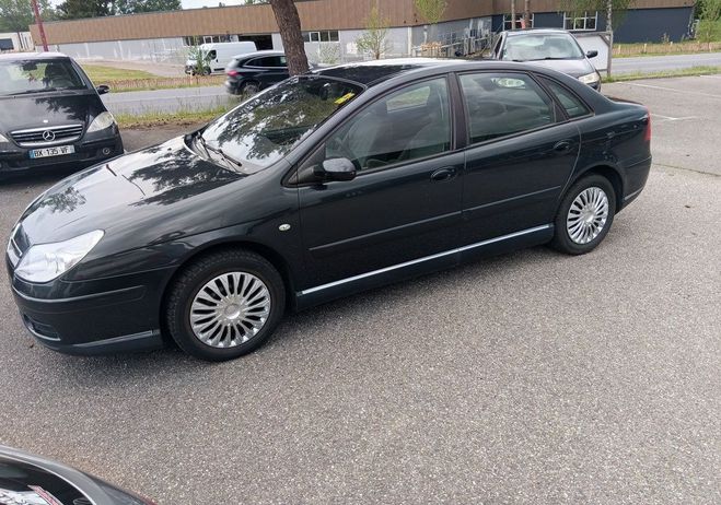 Citroen C5 Belle 2li boite auto 2005 exclusive etat Noir de 2005