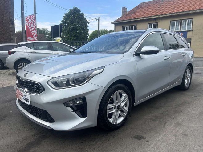 Kia Ceed d SW Ceed / 1.6 CRDi MHEV Business Line  Gris M�tallis� de 