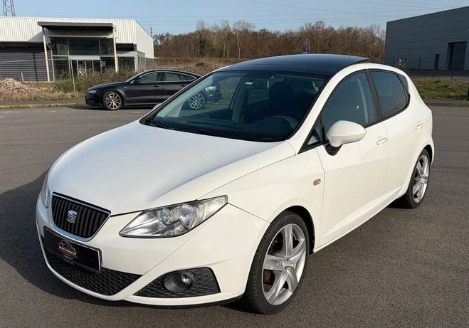 Seat Ibiza 1.6 TDI SPORT 90 CH Blanc de 2009