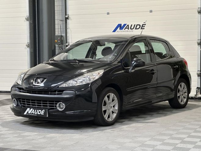 Peugeot 207 1.6 VTi 120 ch BVA Premium - Premi�re ma NOIR de 2007
