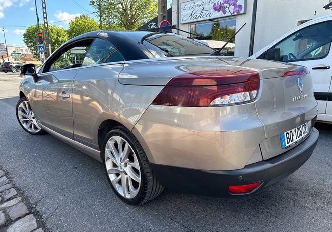 Renault Megane cabriolet 1.9 dci 130ch Beige de 2011