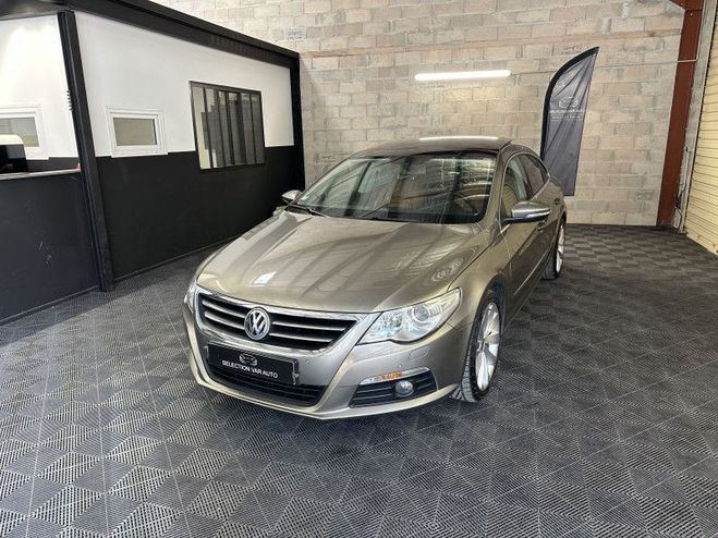 Volkswagen Passat CC 2.0 TDI 170ch BlueMotion Carat 4Motion D Gris de 2011