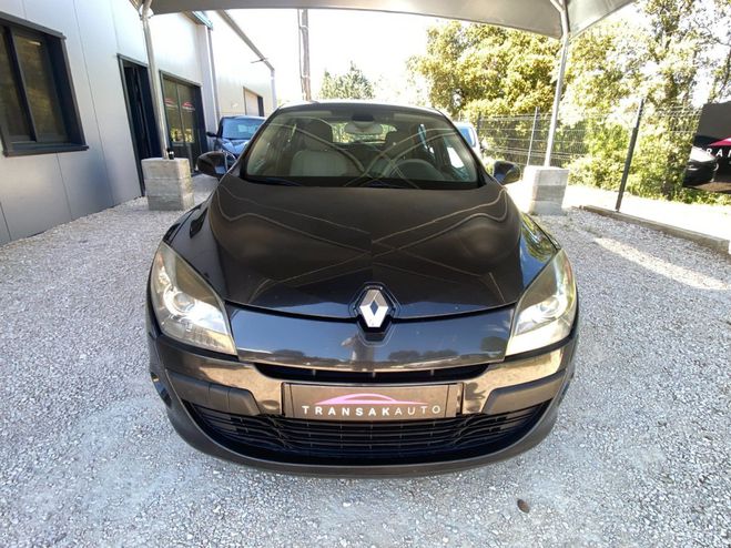 Renault Megane III BERLINE dCi 130 FAP eco2 Expression  Noir de 2010