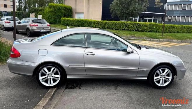 Mercedes Classe CLK Classe 220 CDI 150 CV AVANTGARDE BVA Gris de 2008