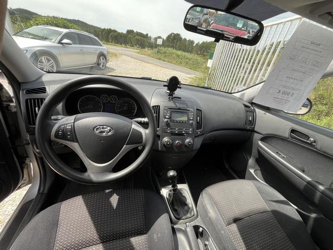 Hyundai I30 1.6 CRDI 90 CV PACK CLIM Gris Clair de 2009